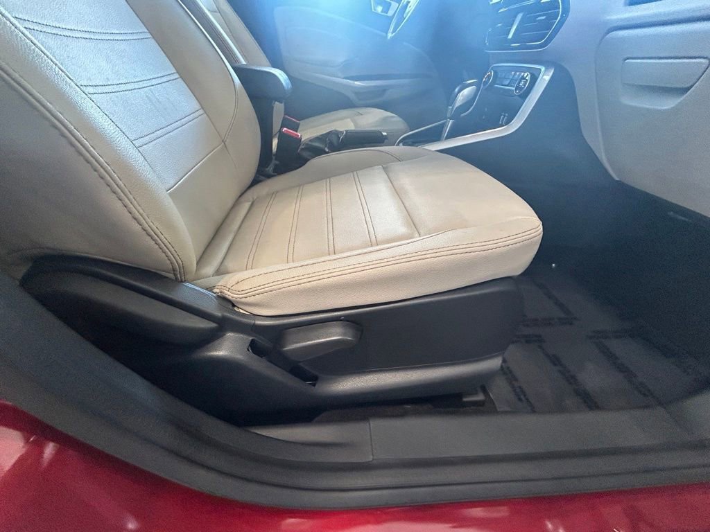 Used 2021 Ford EcoSport Titanium image 26