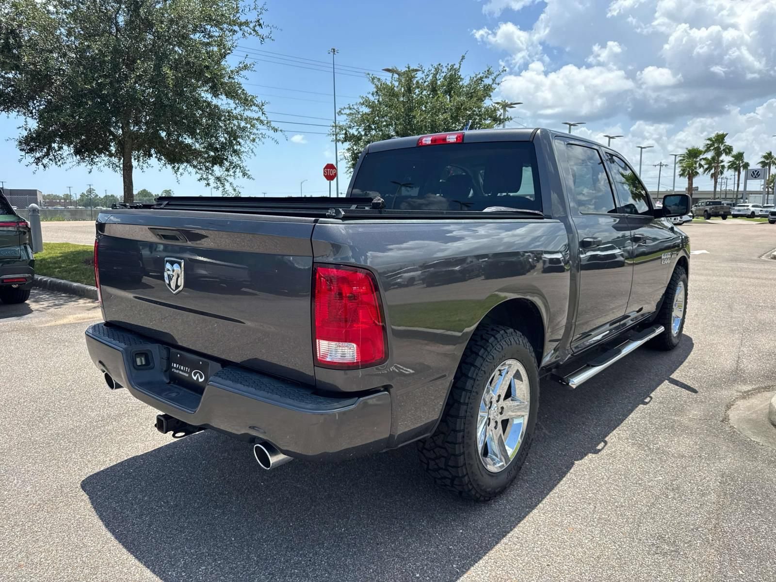 Used 2018 RAM 1500 Express w/ Express Value Package RWD image 6