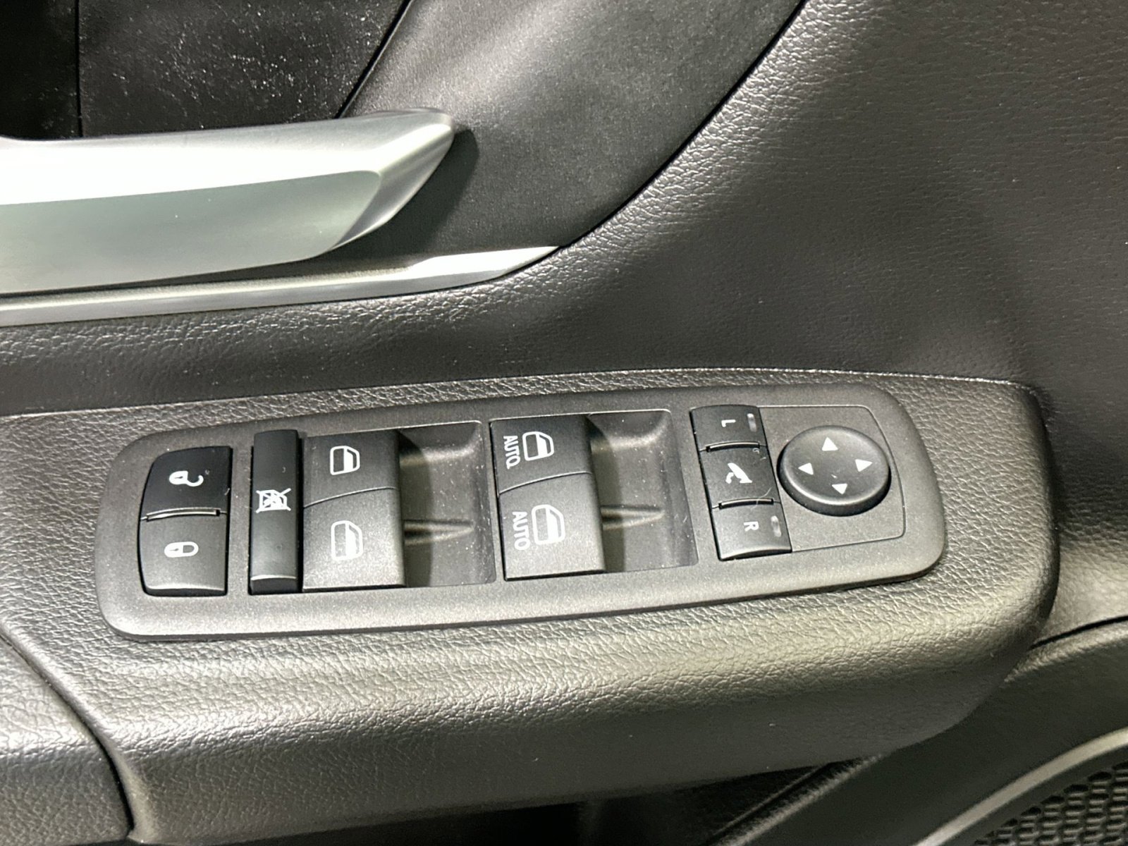 Used 2023 RAM 1500 Big Horn image 16