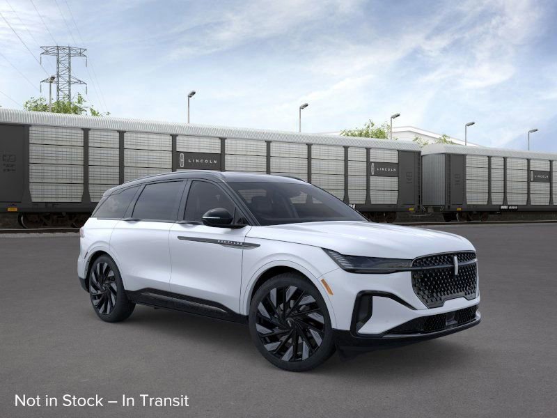 New 2026 Lincoln Nautilus Reserve AWD/4WD image 7