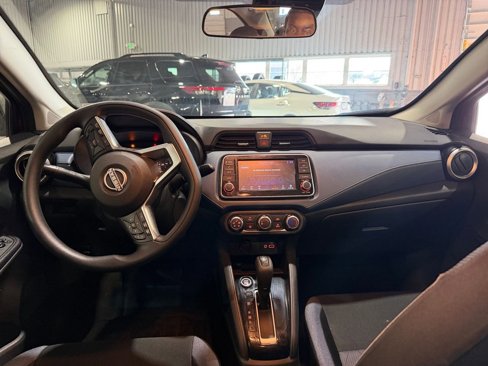 Used 2025 Nissan Versa SV FWD image 28