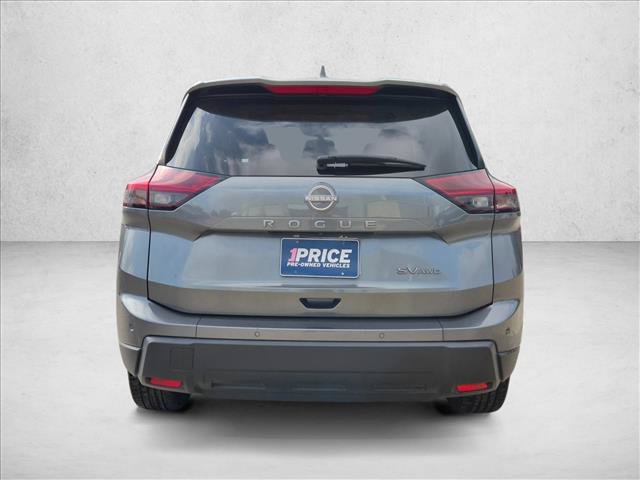 Used 2024 Nissan Rogue SV AWD/4WD image 6