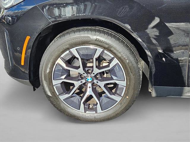 Used 2025 BMW X3 xDrive30i w/ Premium Package image 24