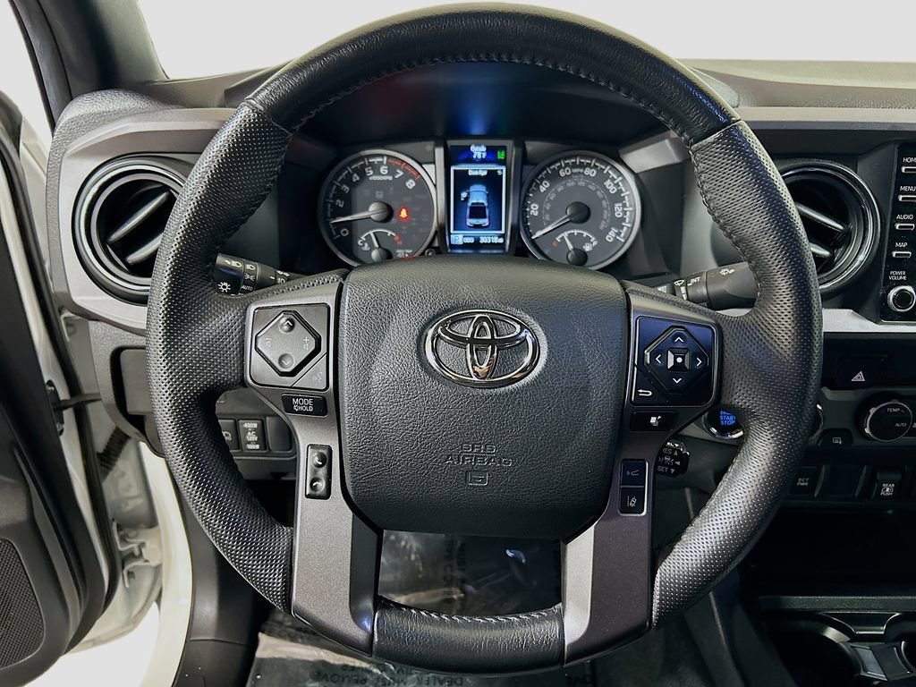 Used 2023 Toyota Tacoma TRD Off-Road AWD/4WD image 9