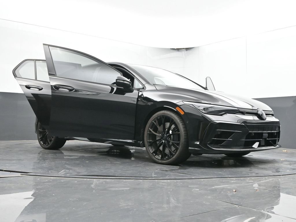 Used 2025 Volkswagen Golf R Black Edition image 69