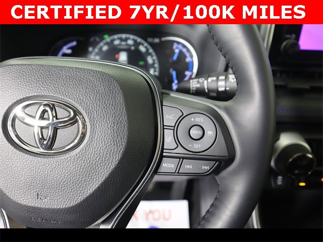 Used 2024 Toyota RAV4 SE image 23