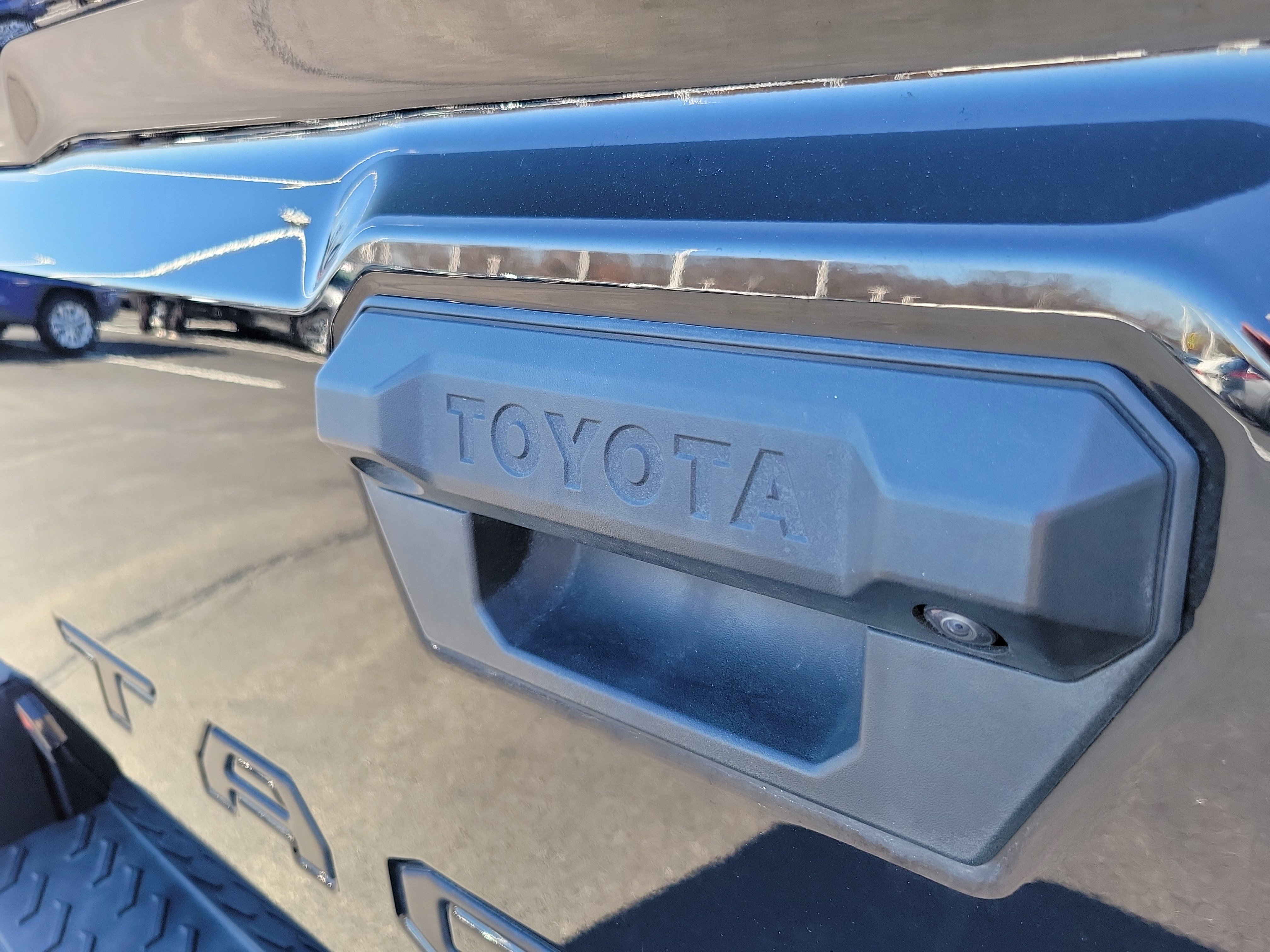 Certified 2024 Toyota Tacoma Trailhunter image 7