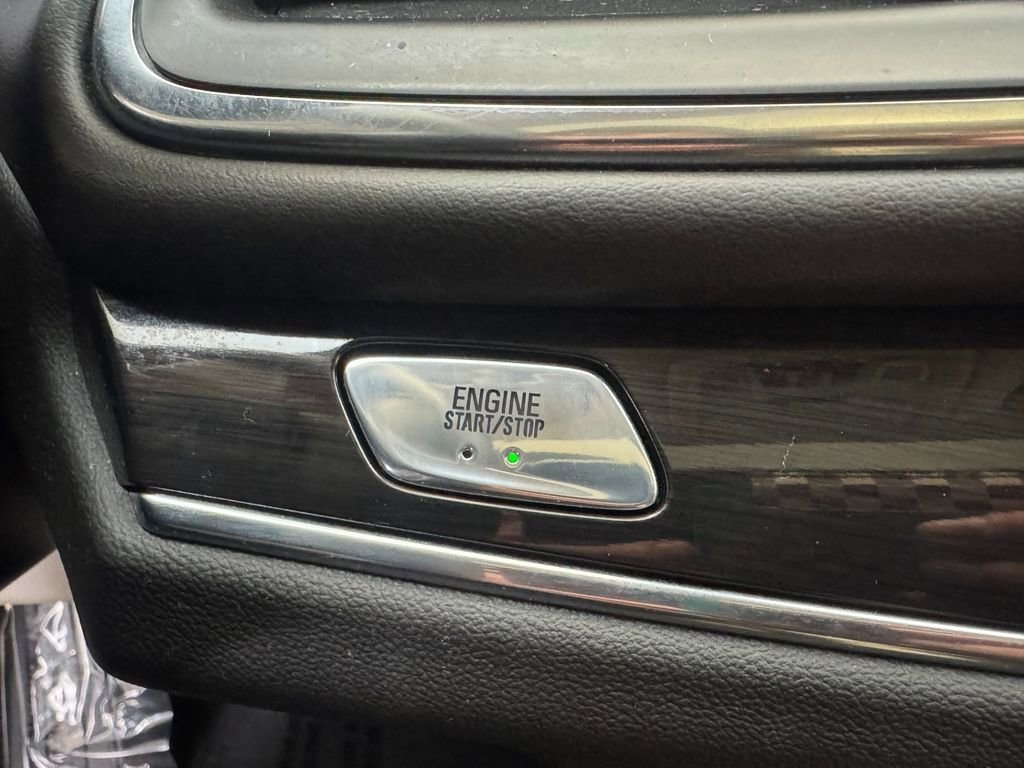 Certified 2024 Buick Enclave Essence w/ Experience Buick Package image 16