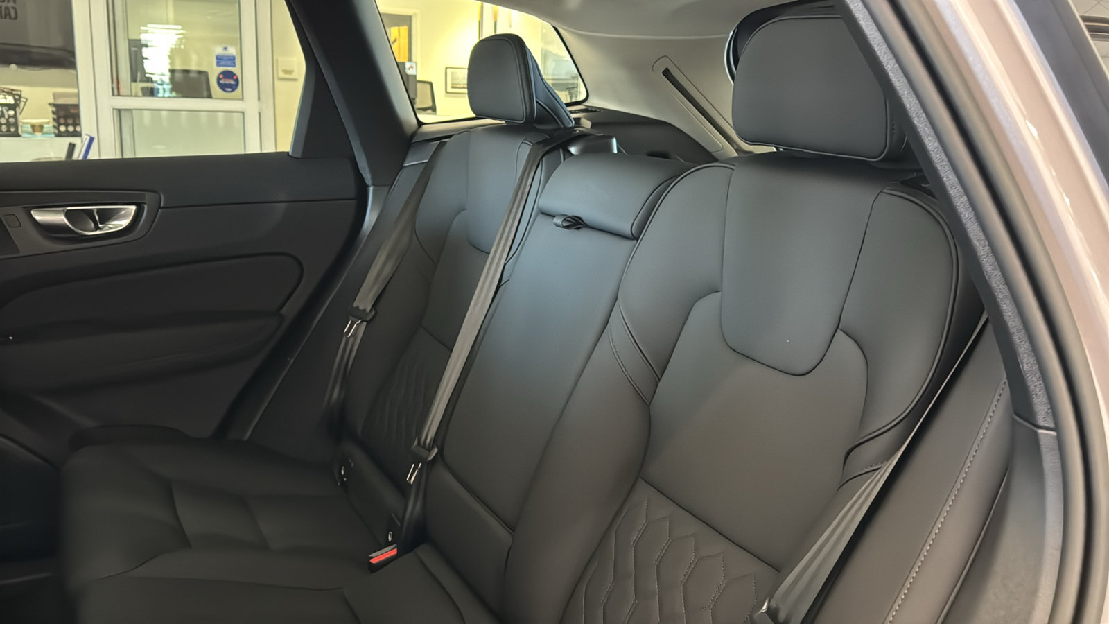 New 2026 Volvo XC60 B5 Plus w/ Protection Package Premier AWD/4WD image 26