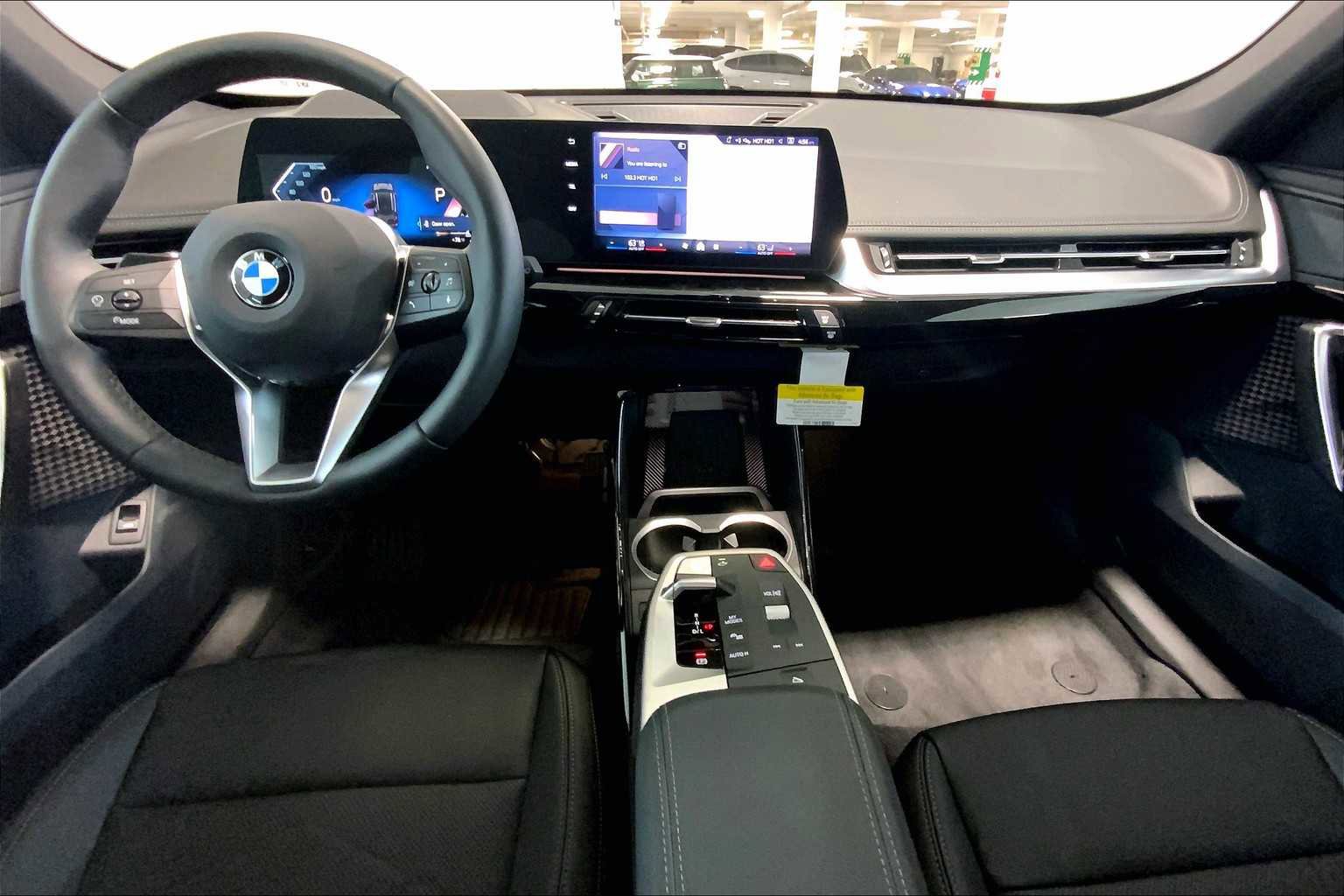 New 2025 BMW X1 xDrive28i w/ Technology Package image 5