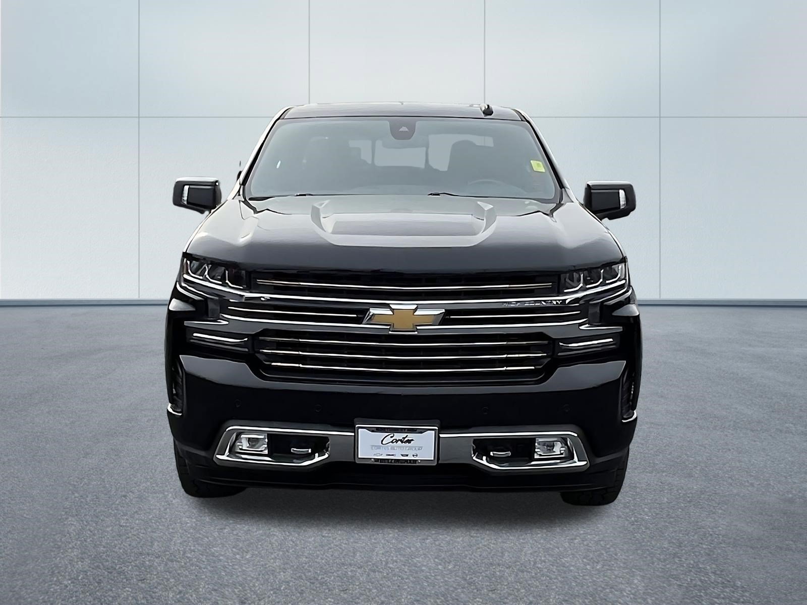 Used 2022 Chevrolet Silverado 1500 High Country w/ Safety Package II AWD/4WD image 2