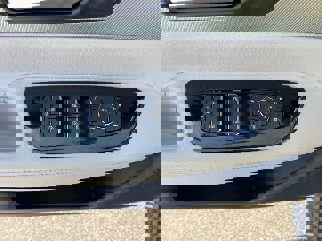 New 2025 Nissan Murano SL image 12