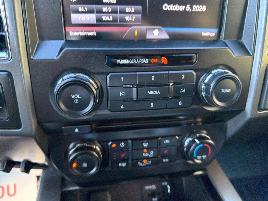 Used 2015 Ford F150 XLT w/ Equipment Group 302A Luxury AWD/4WD image 18