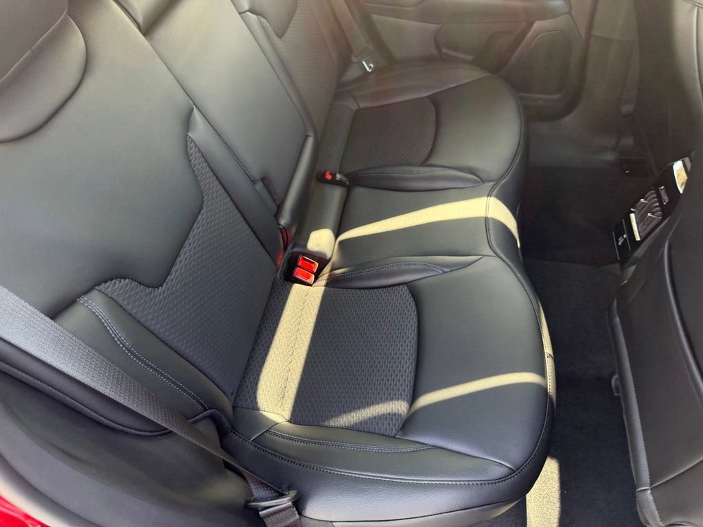New 2026 Jeep Compass Latitude AWD/4WD image 43