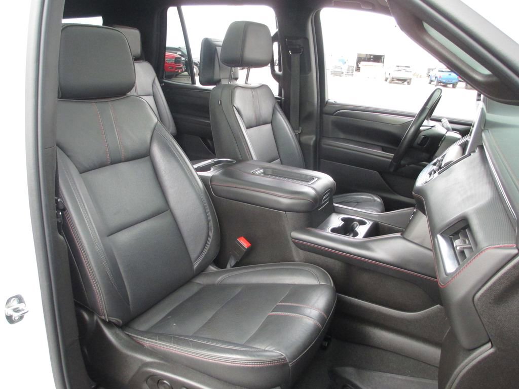 Used 2021 Chevrolet Tahoe RST w/ Luxury Package image 22