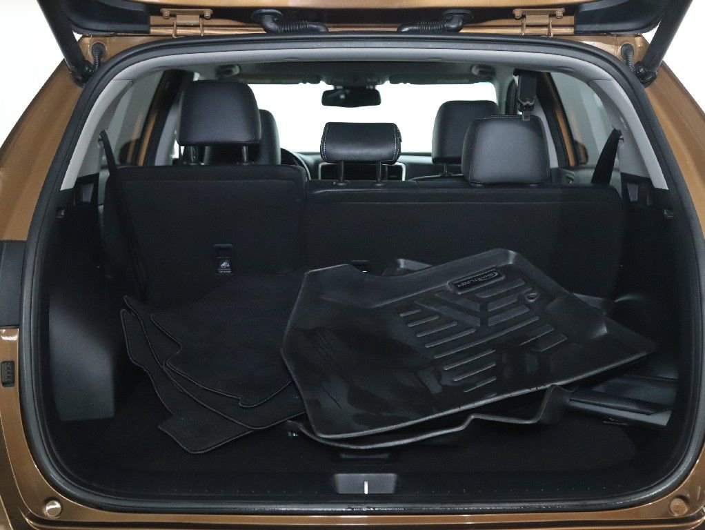 Used 2021 Kia Sportage EX w/ EX Technology Package image 34