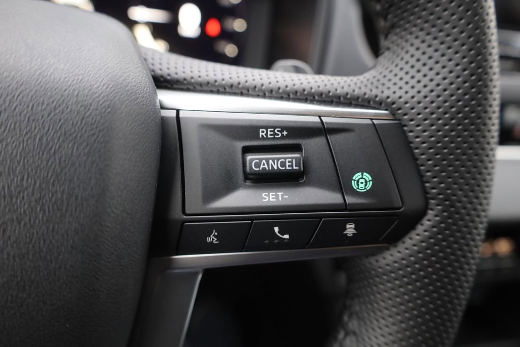 New 2025 Mitsubishi Outlander SE image 58