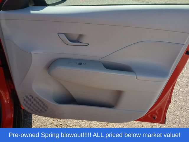 Used 2024 Hyundai Kona SEL AWD/4WD image 40