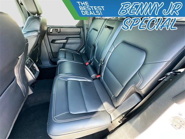 Used 2025 Ford Bronco Outer Banks image 24