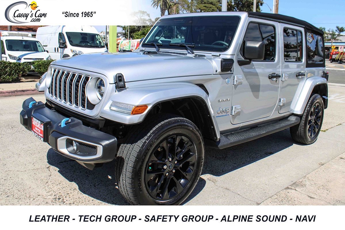 Used 2024 Jeep Wrangler Unlimited Sahara w/ Technology Group AWD/4WD video 1