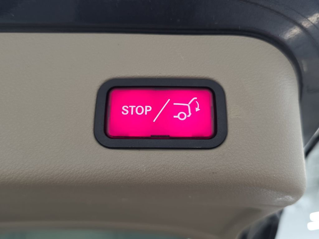 Used 2013 Mercedes-Benz ML 350 BlueTEC 4MATIC image 34