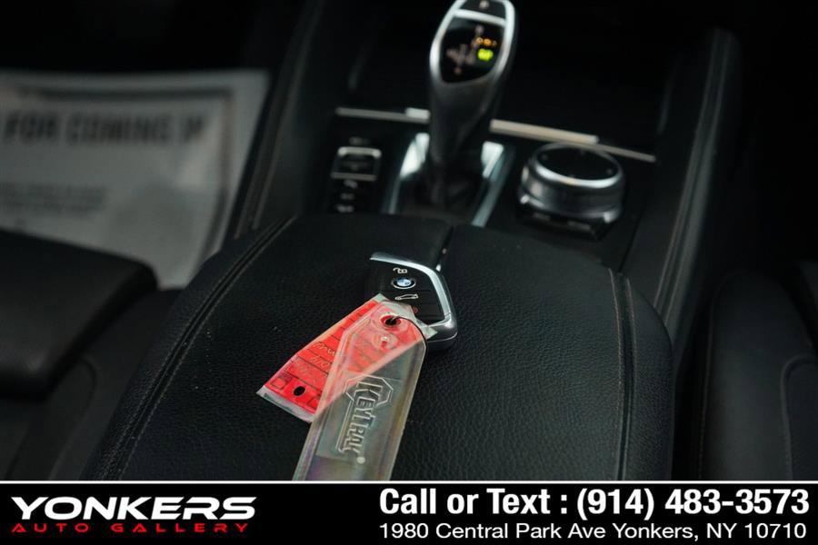 Used 2019 BMW X6 xDrive50i w/ M Sport Package image 52