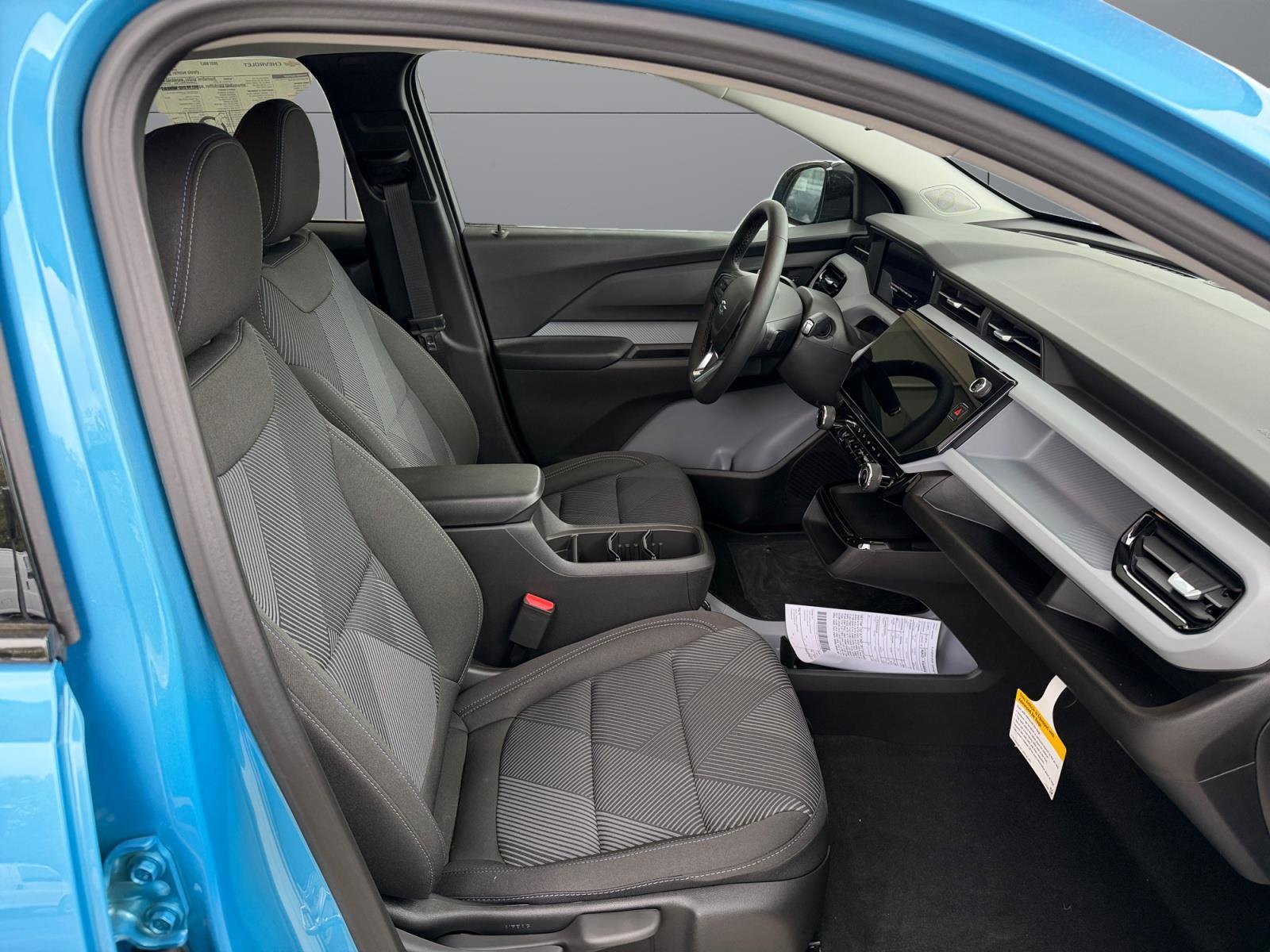 New 2027 Chevrolet Bolt LT FWD image 15