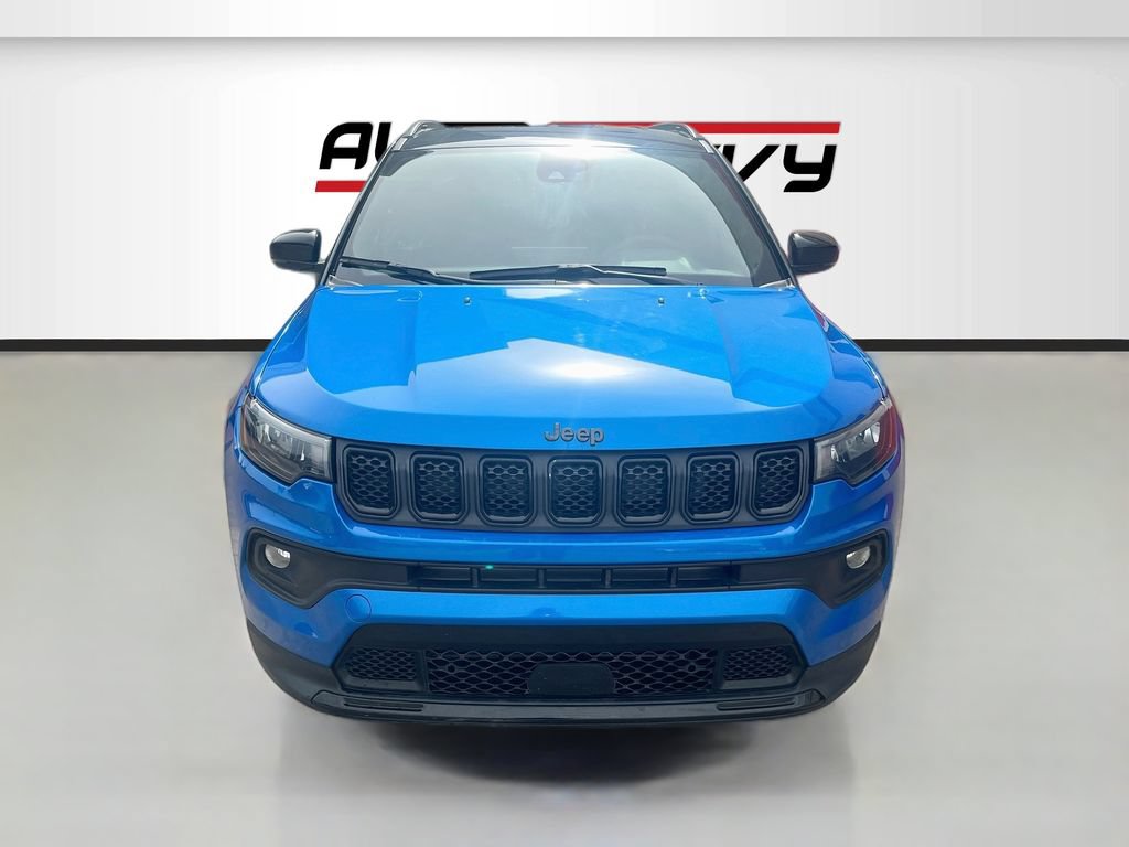 Used 2026 Jeep Compass Limited AWD/4WD image 2