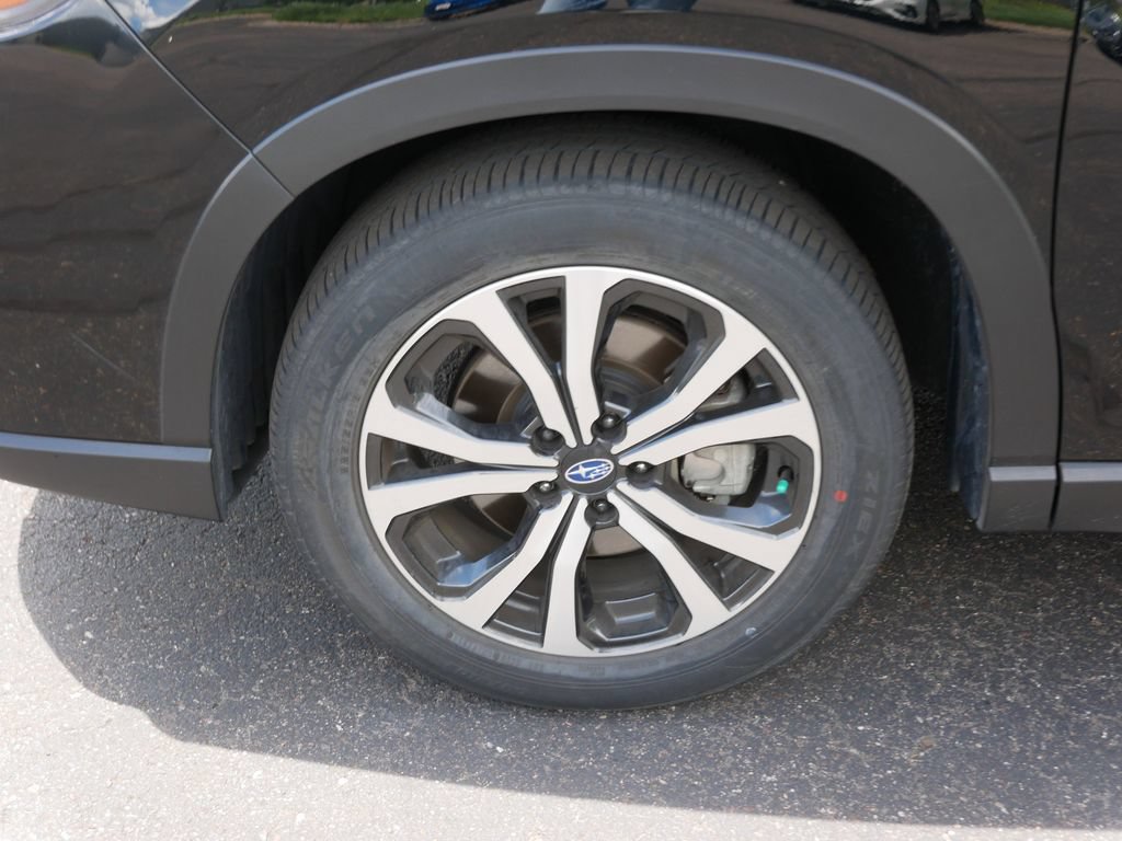 Used 2019 Subaru Forester Limited AWD/4WD image 8