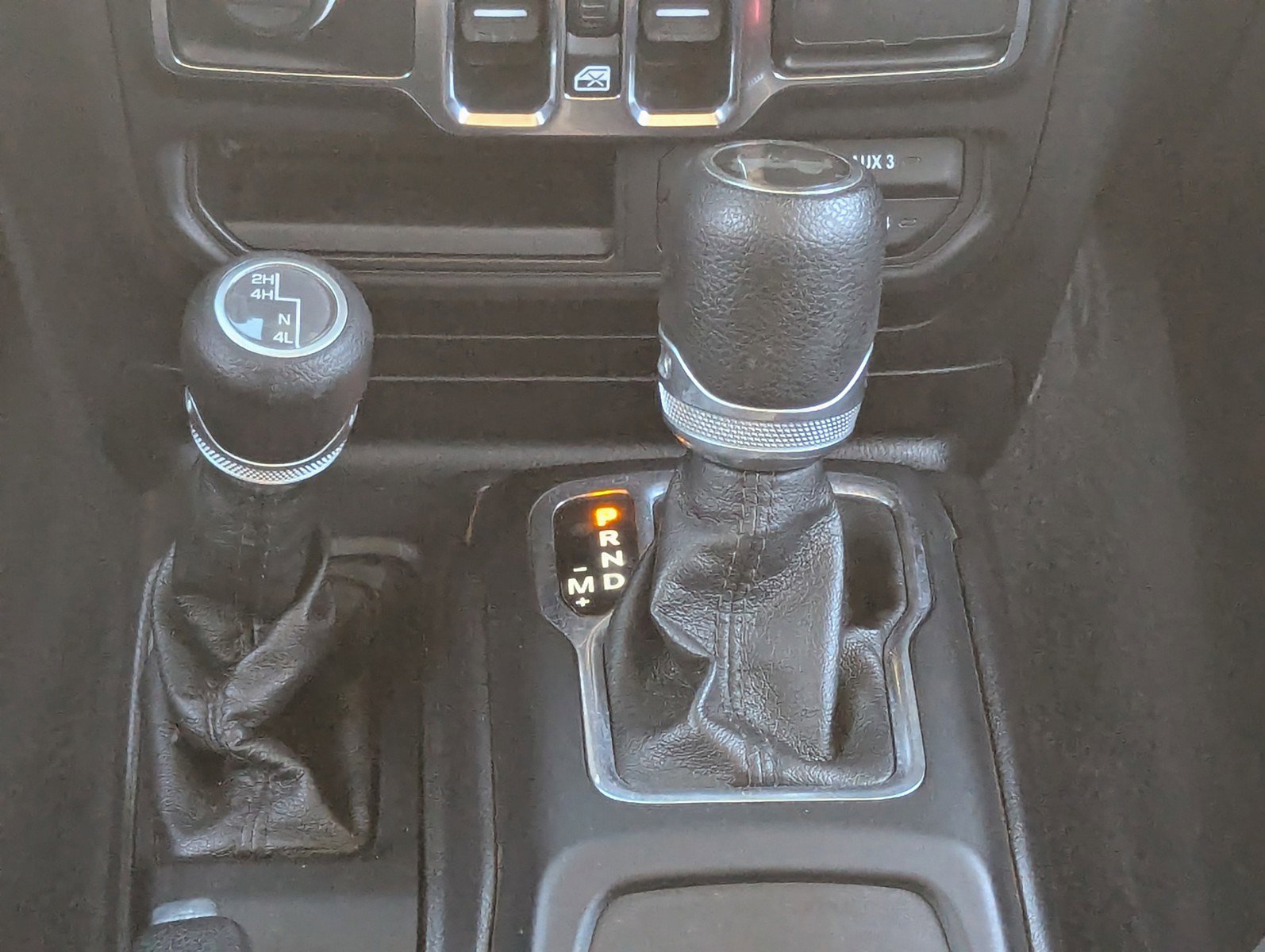 Used 2020 Jeep Wrangler Unlimited Sport image 23