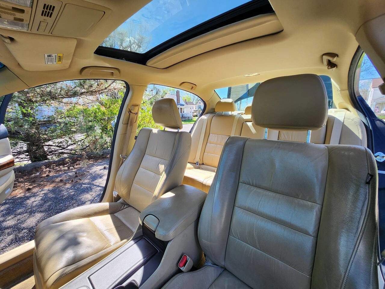 Used 2012 Honda Accord EX-L image 25