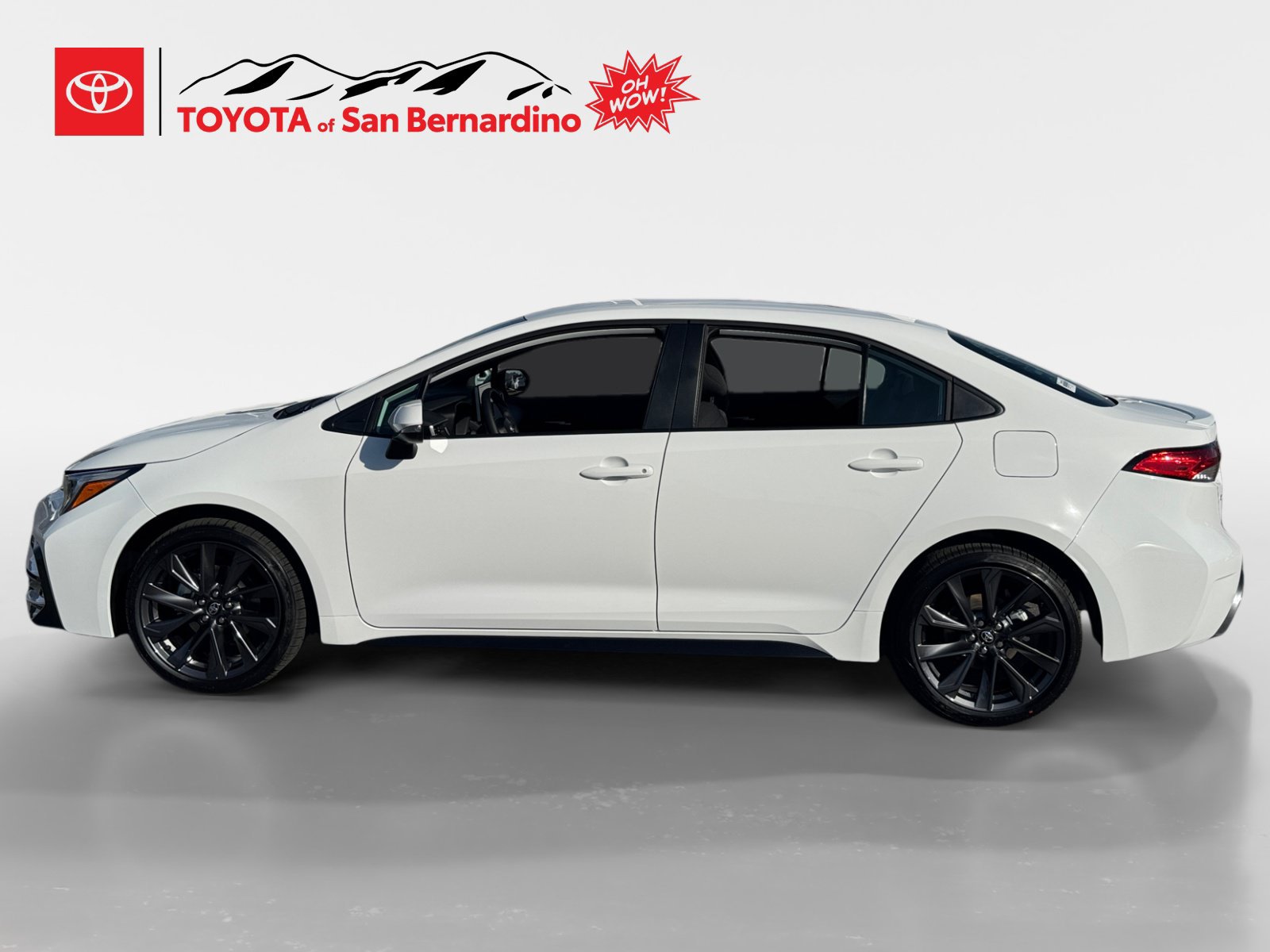 New 2027 Toyota Corolla SE FWD image 2