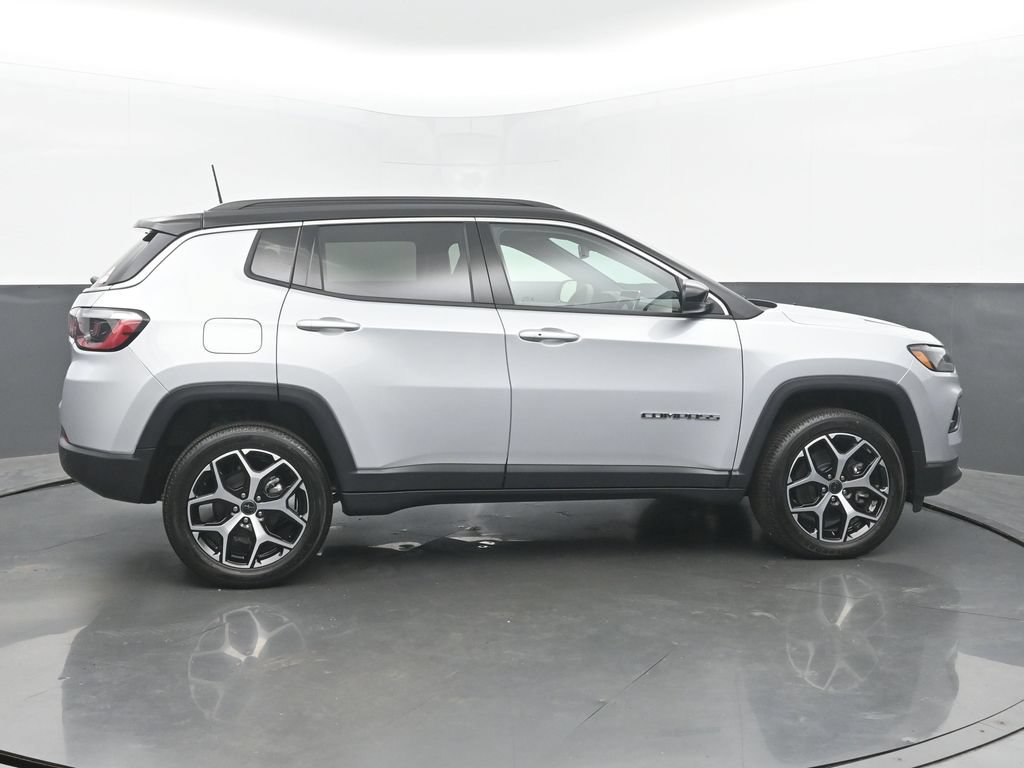 New 2026 Jeep Compass Limited w/ Sun, Sound & Navigation Group AWD/4WD image 6