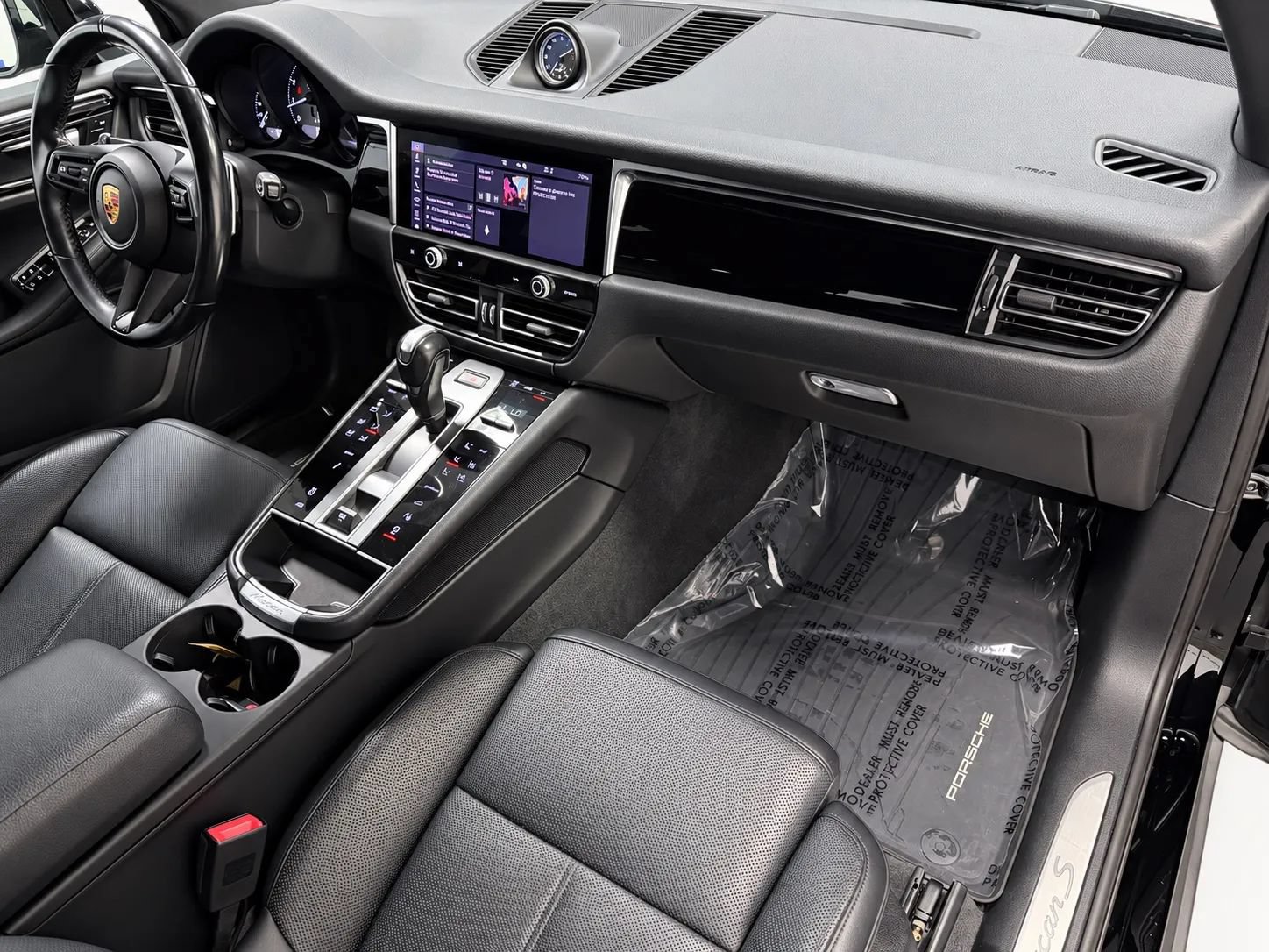 Used 2023 Porsche Macan S AWD/4WD image 25