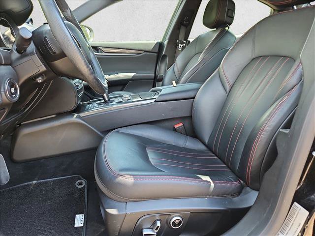 Used 2021 Maserati Ghibli S RWD image 17