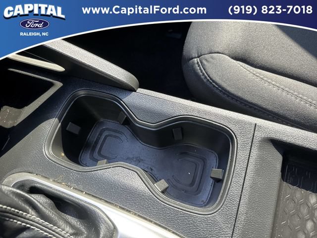 Used 2025 Nissan Frontier SV RWD image 31