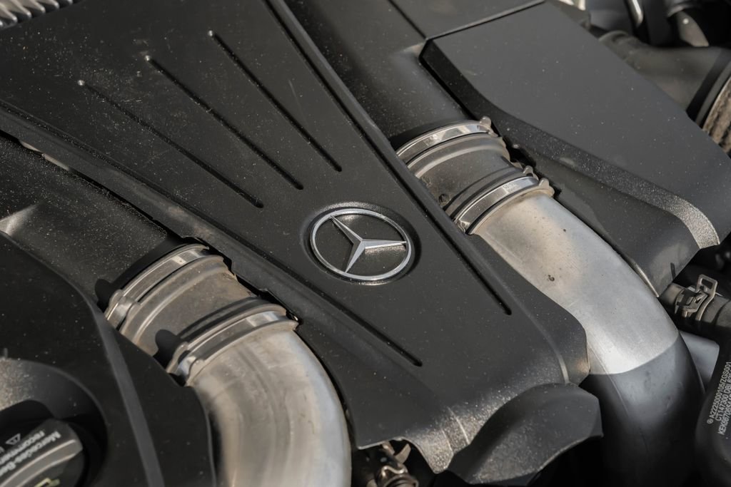 Used 2016 Mercedes-Benz S 550 Sedan image 71