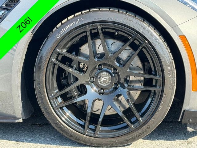 Used 2015 Chevrolet Corvette Z06 w/ 2LZ Preferred Equipment Group image 18