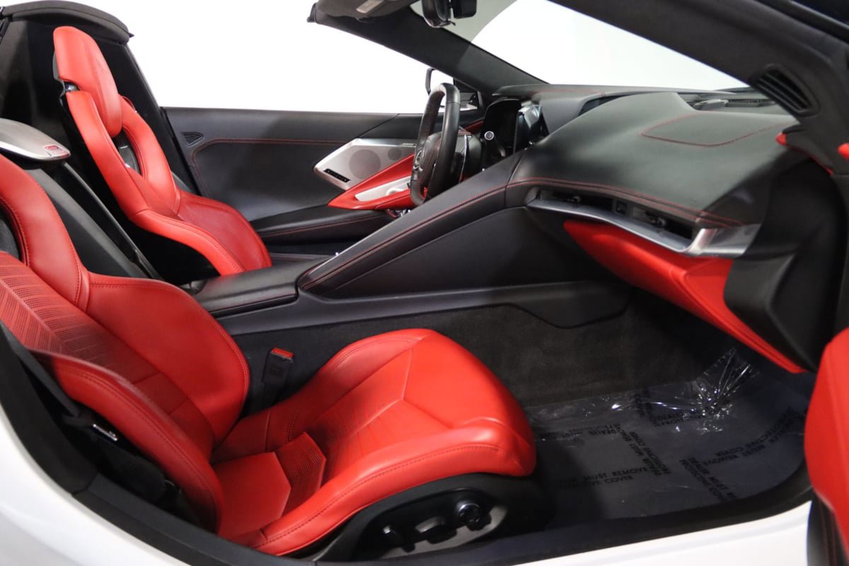 Used 2024 Chevrolet Corvette Stingray Premium Conv w/ Z51 Performance Package RWD image 60