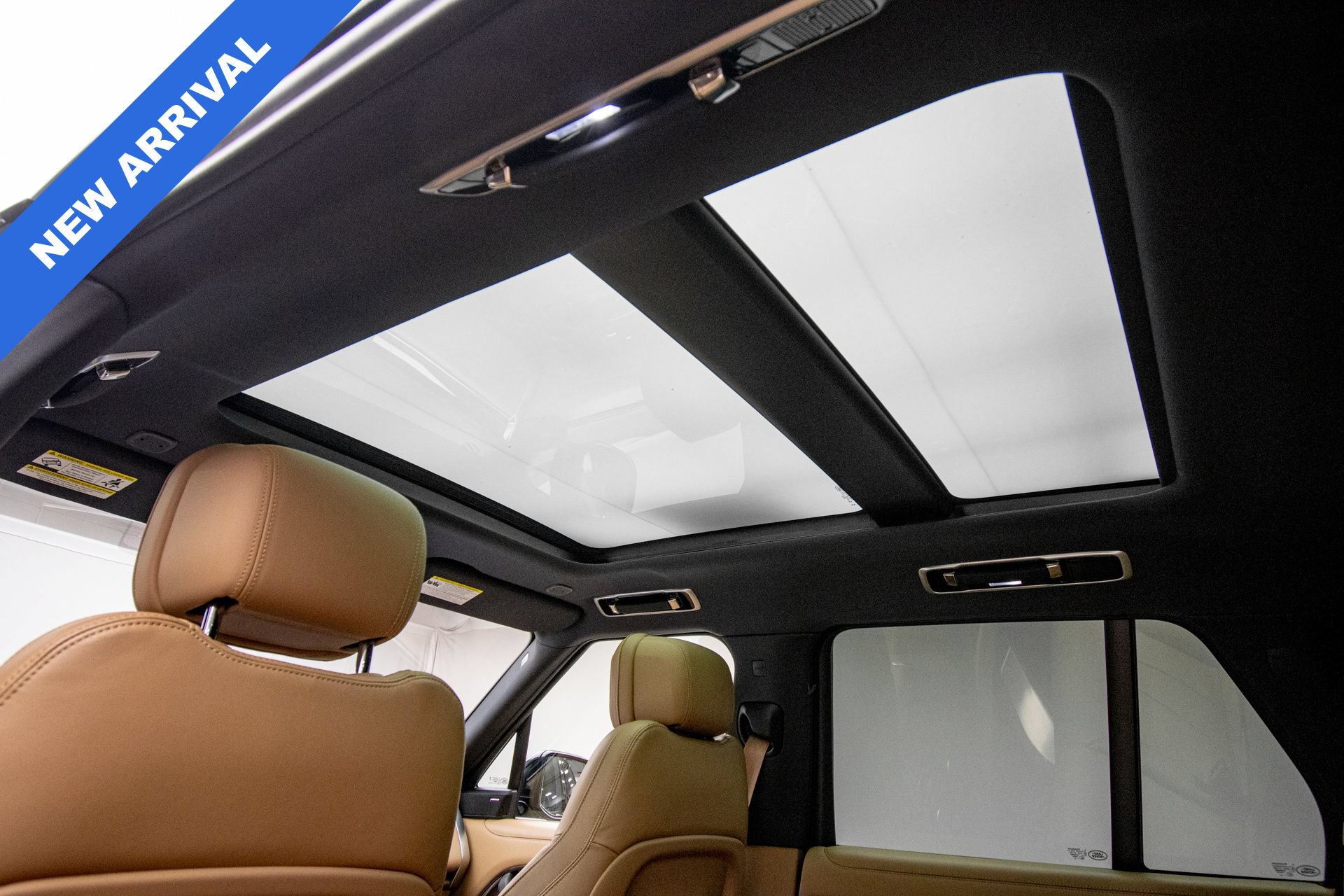 Used 2023 Land Rover Range Rover SE AWD/4WD image 19