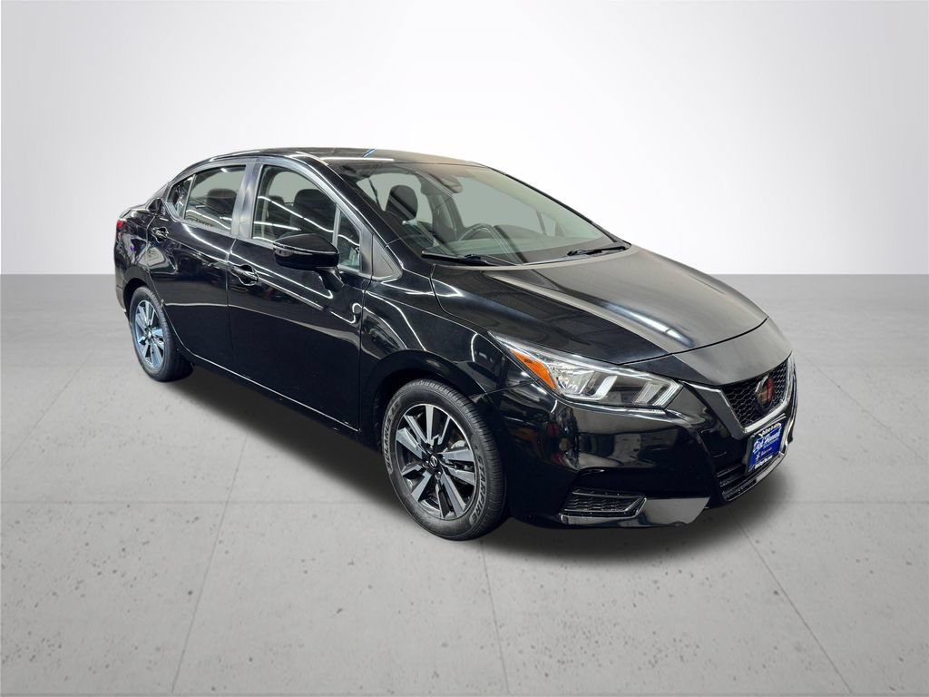 Used 2021 Nissan Versa SV FWD image 9