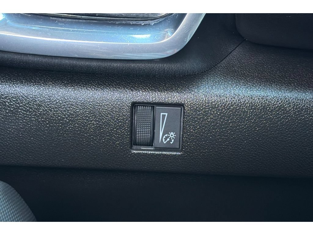 Used 2024 GMC Canyon Elevation w/ Convenience Package RWD image 31