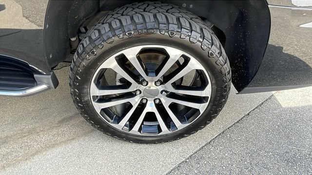 Used 2018 GMC Yukon SLT w/ Open Road Package AWD/4WD image 33