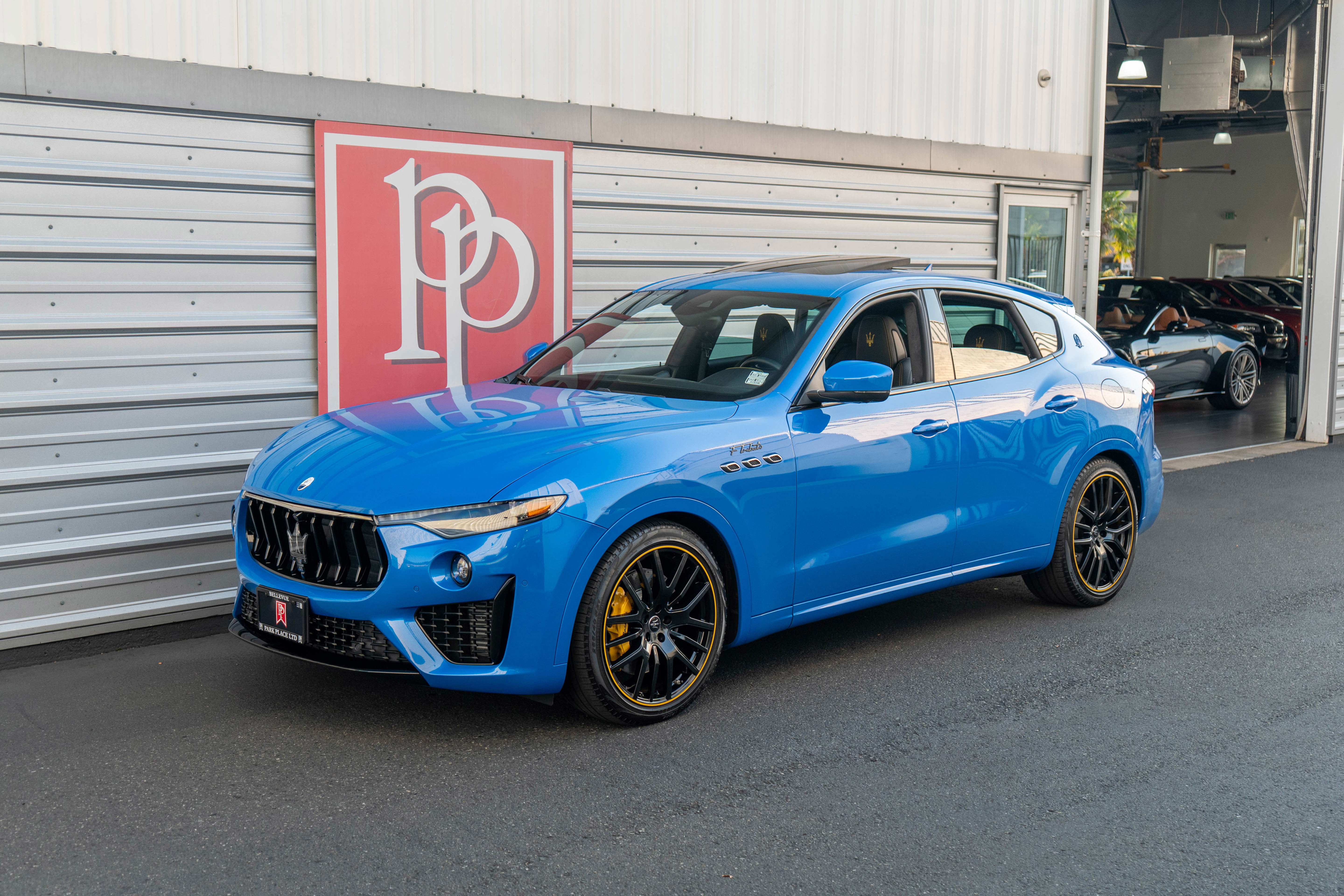 Used 2022 Maserati Levante F Tributo image 52