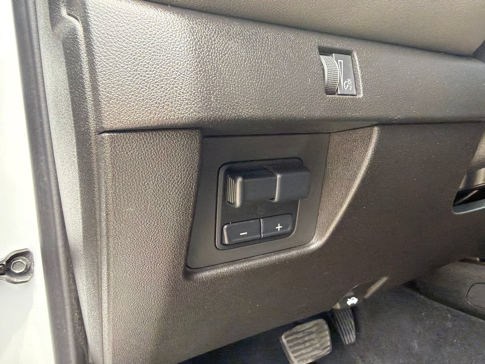 Used 2024 Chevrolet Colorado ZR2 w/ Safety Package AWD/4WD image 25