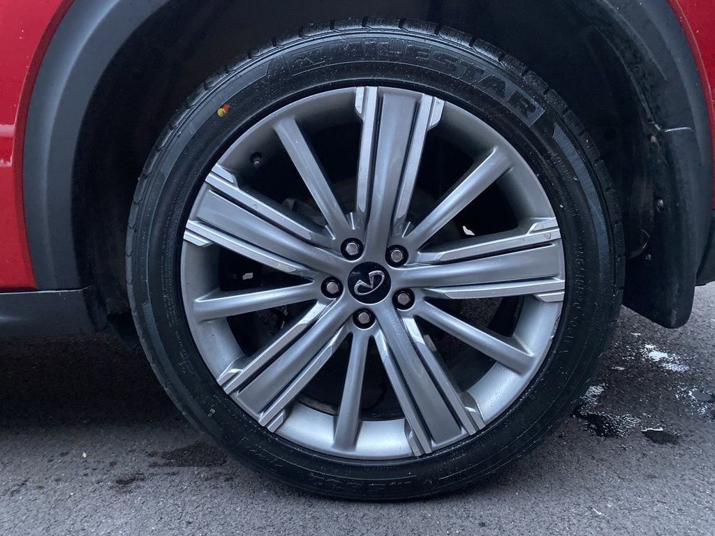 Used 2022 INFINITI QX50 Sensory image 31