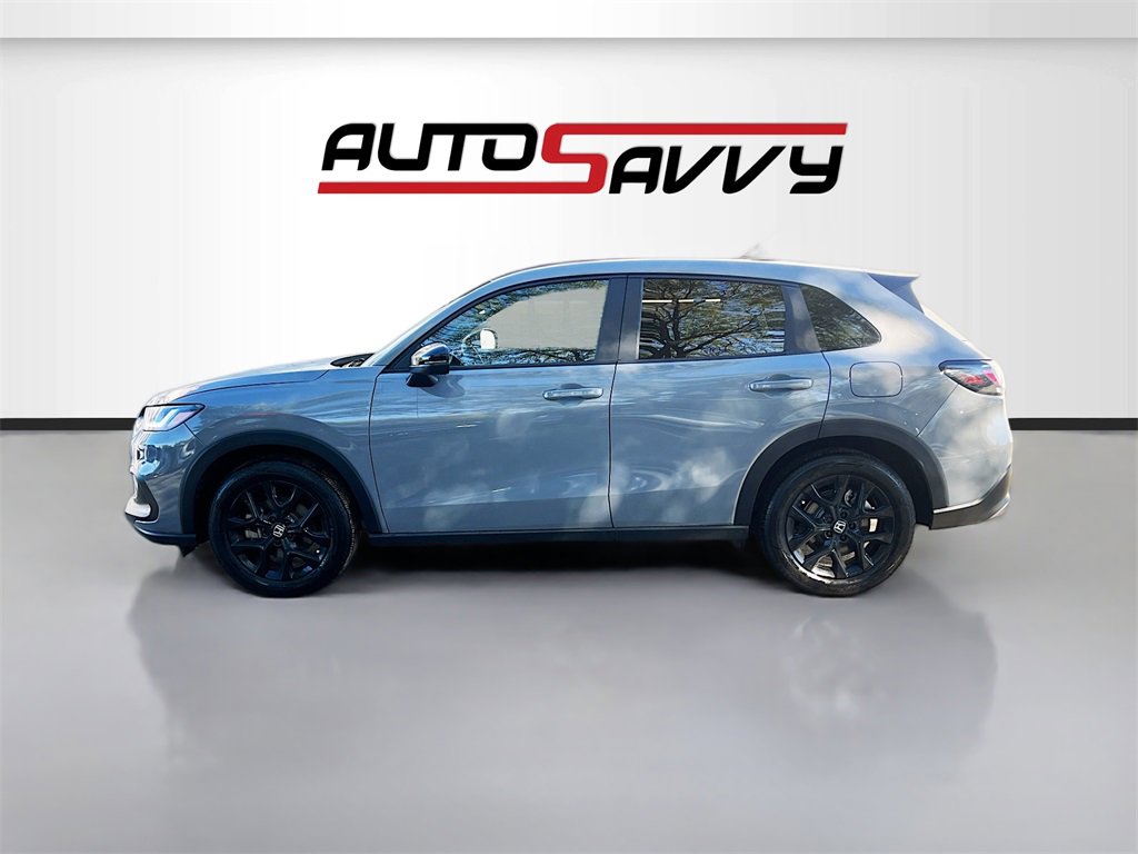 Used 2025 Honda HR-V Sport image 4