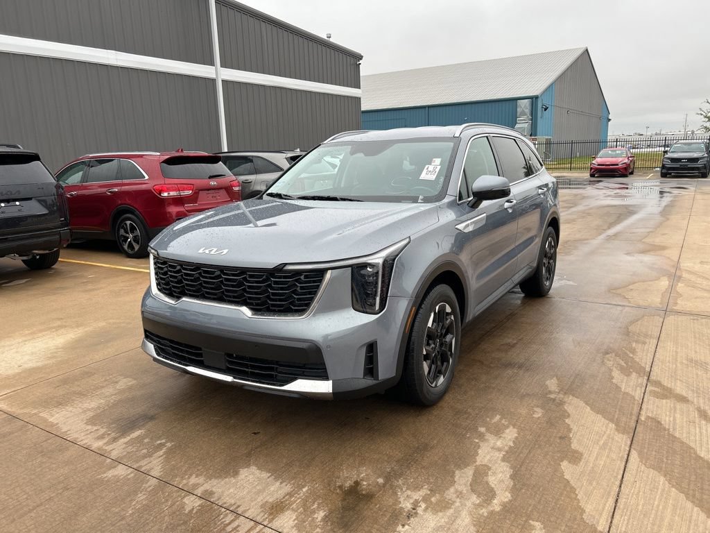 Used 2024 Kia Sorento S FWD video 2