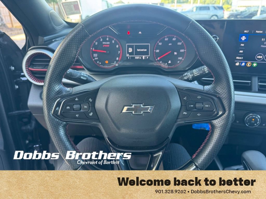 Used 2024 Chevrolet Trax RS w/ Driver Confidence Package FWD image 17