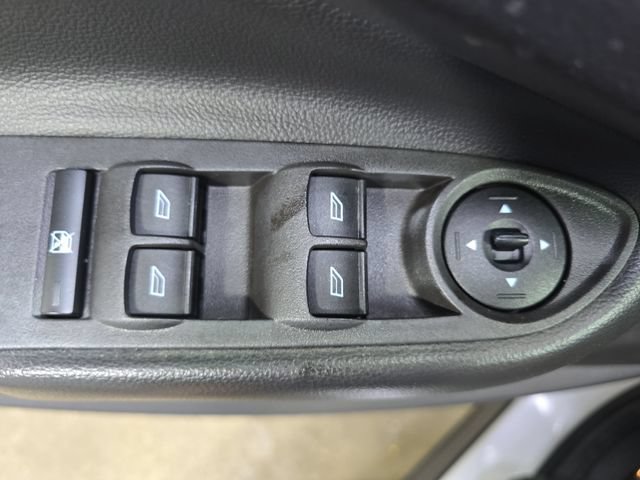 Used 2017 Ford Escape SE FWD image 28